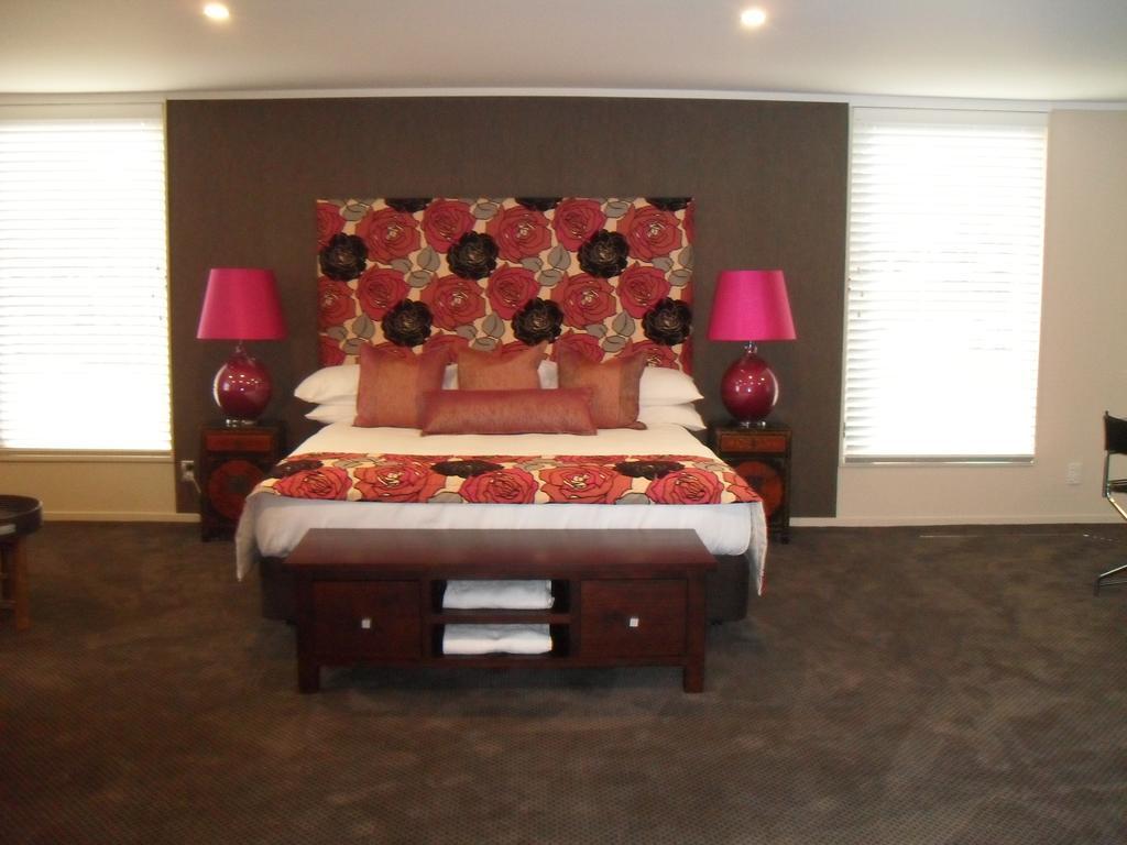 The Cove- On The Lake Taupo Room photo